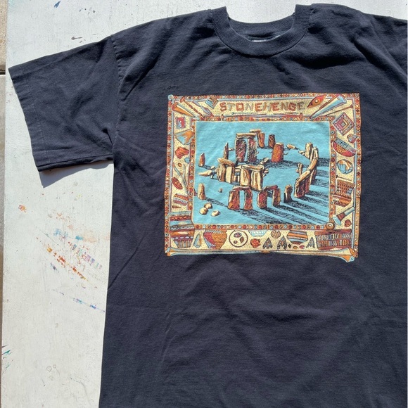 Men's Vintage Stonehenge T-Shirt Black Spell-Out L Single Stitch UK Aliens HOLE - Picture 5 of 15
